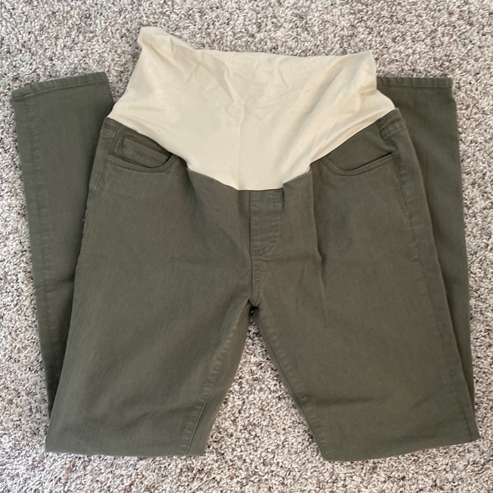Kut from the Kloth Maternity Green fatigue Skinny Jeans size 6